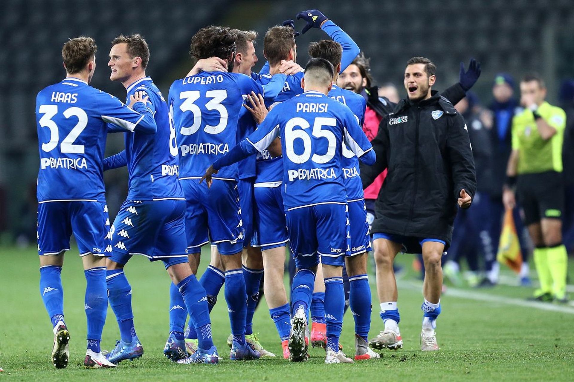 泛的争议和 泛的争议和