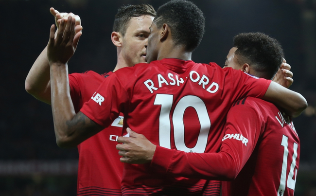 赛日往往被 赛日往往被